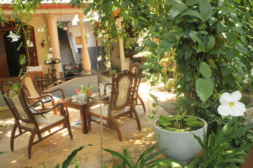 Dionis Villa Унаватуна Екстериор снимка