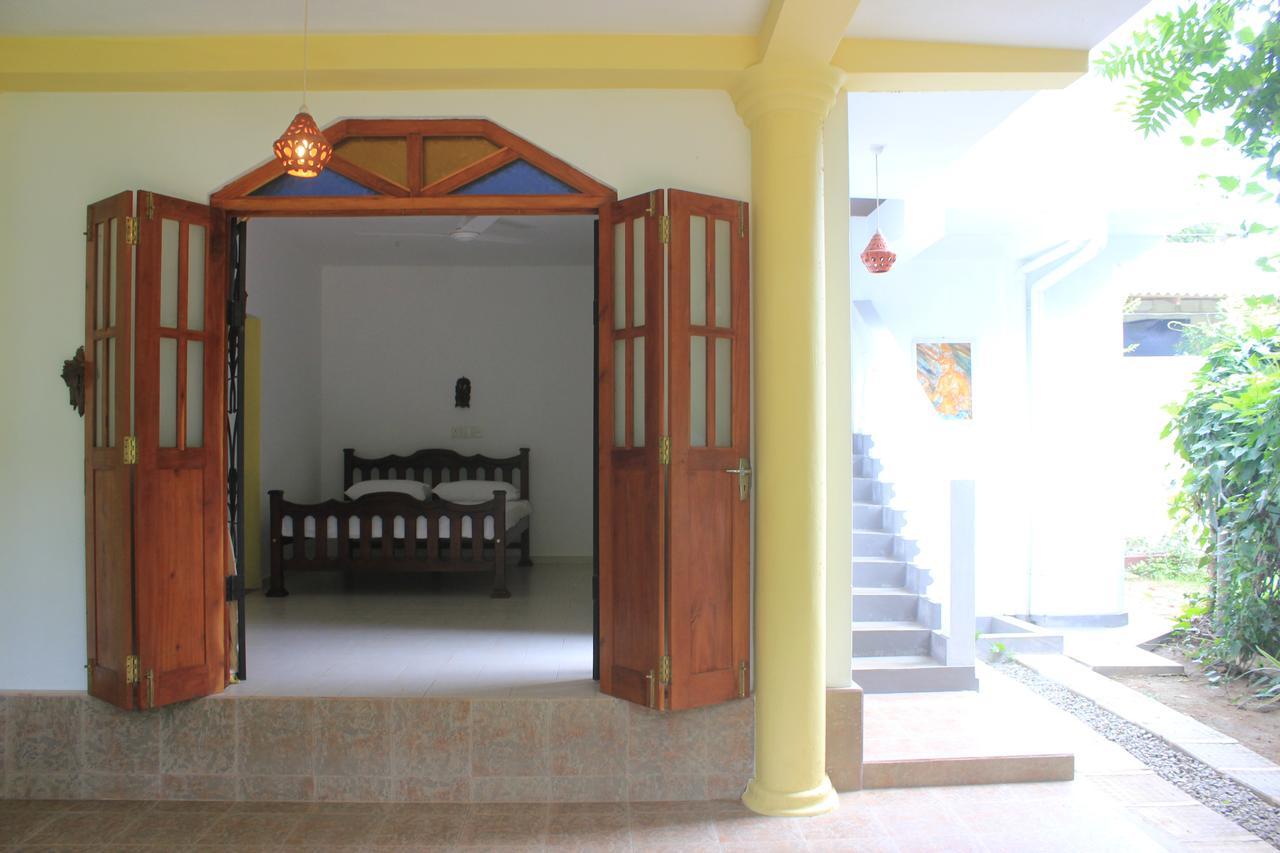 Dionis Villa Унаватуна Екстериор снимка